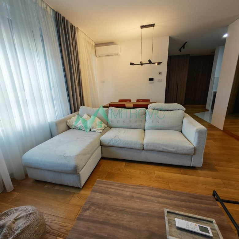 Stan Prodaja Novi Sad  54 m2
