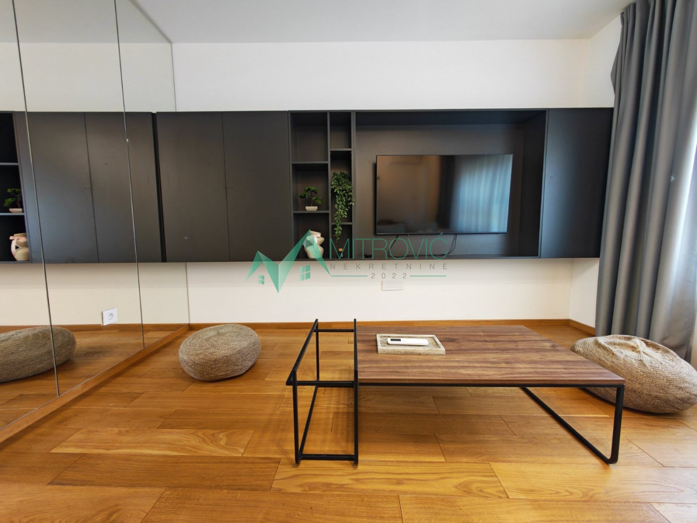 Stan Prodaja Novi Sad  54 m2