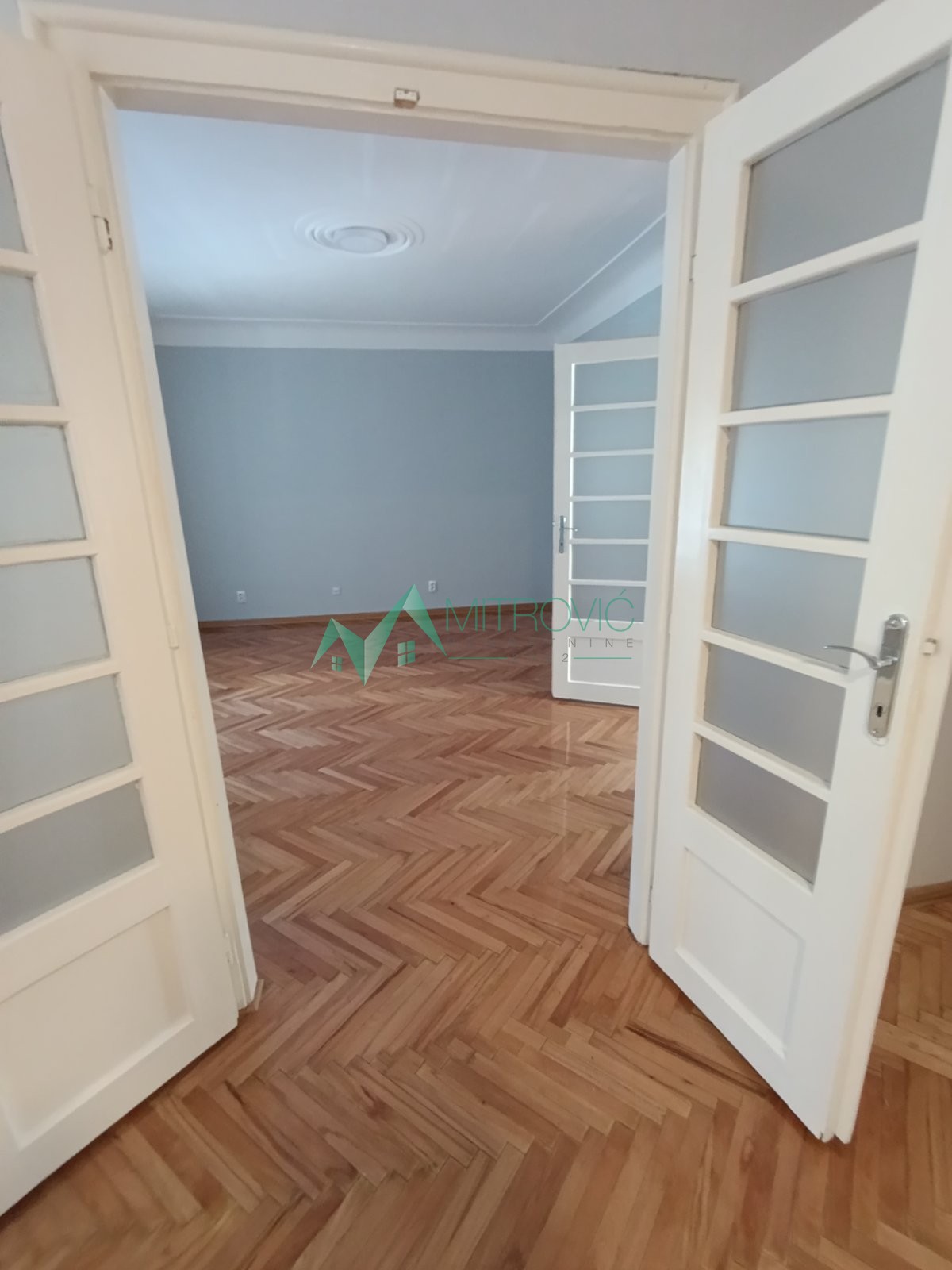 Lokal Prodaja Novi Sad  84 m2