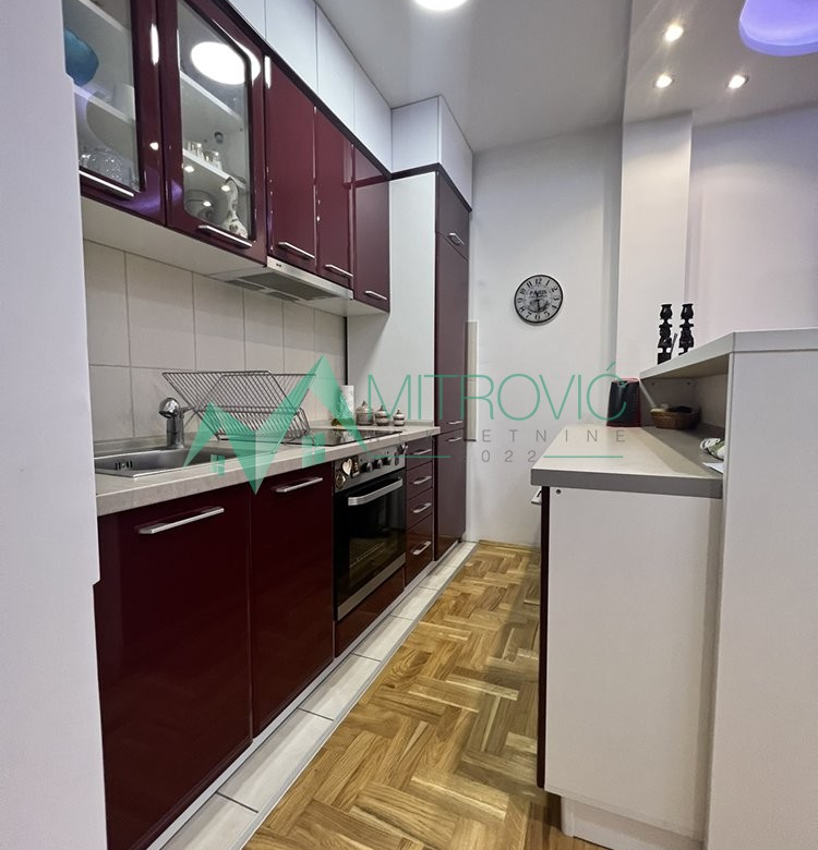 Stan Prodaja Novi Sad  57 m2