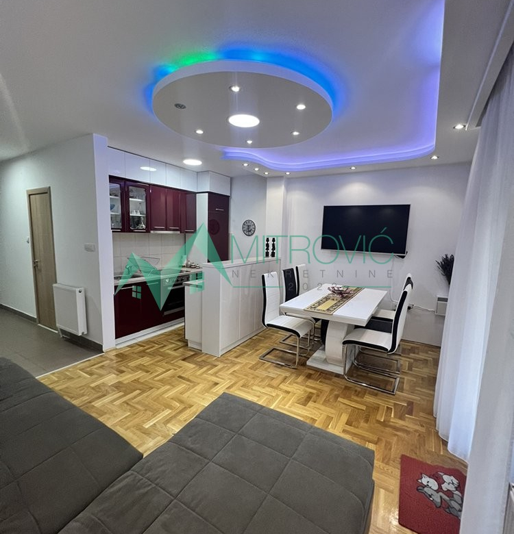 Stan Prodaja Novi Sad  57 m2