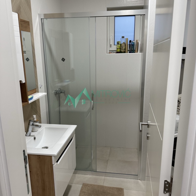Stan Prodaja Novi Sad  71 m2
