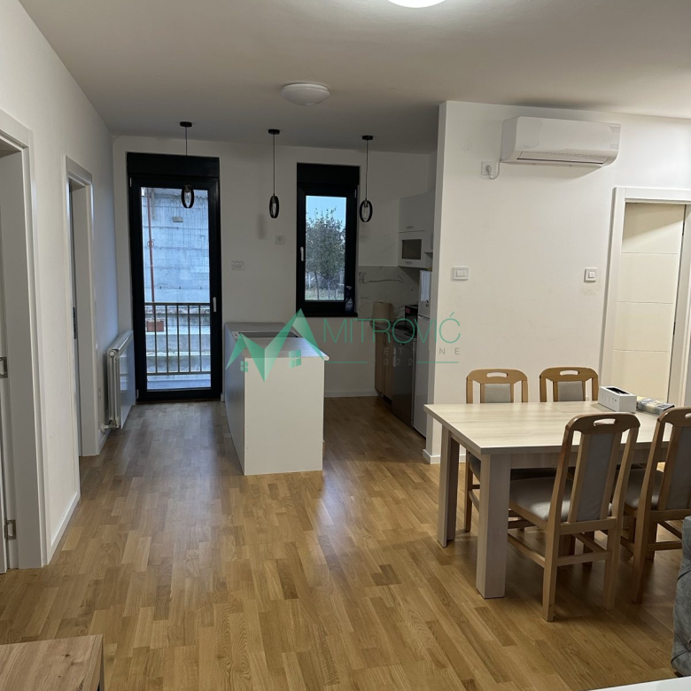 Stan Prodaja Novi Sad  71 m2