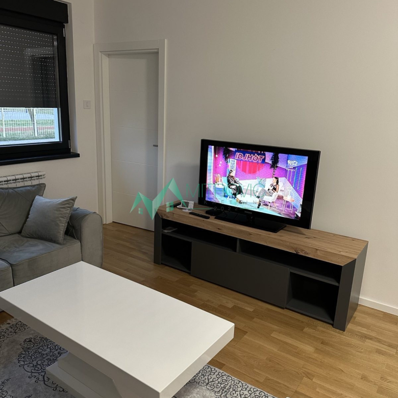 Stan Prodaja Novi Sad  71 m2
