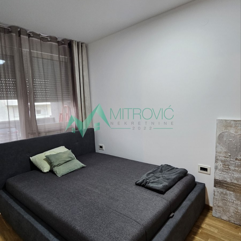 Stan Prodaja Novi Sad  40 m2