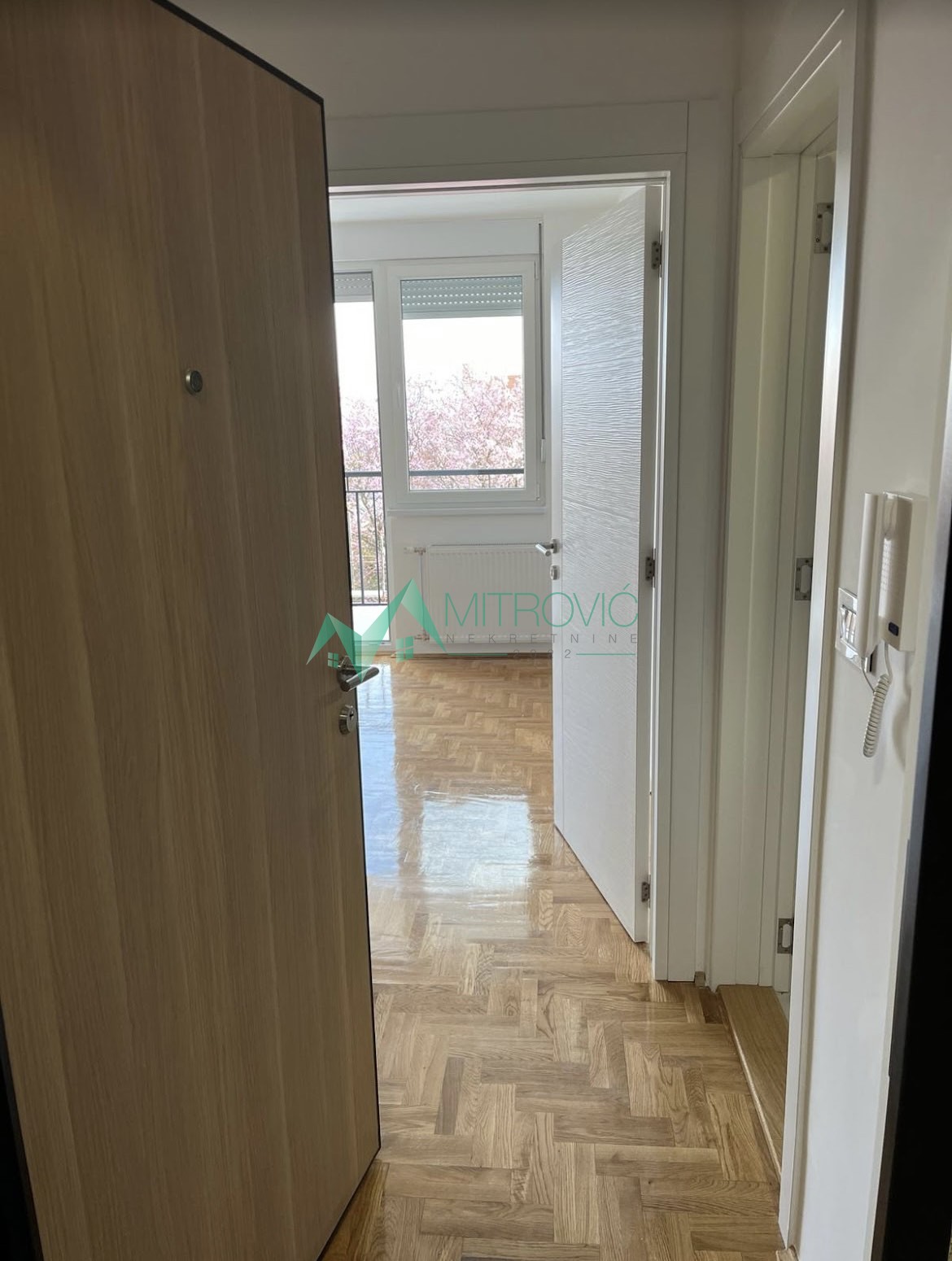 Stan Prodaja Novi Sad  34 m2