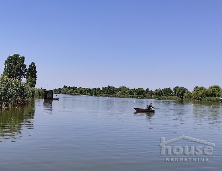 Kuća – Novi Sad, Čurug – ID 3045869.