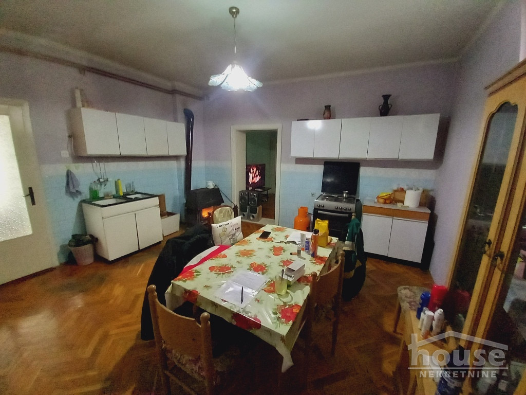 Kuća Prodaja Novi Sad  181 m2