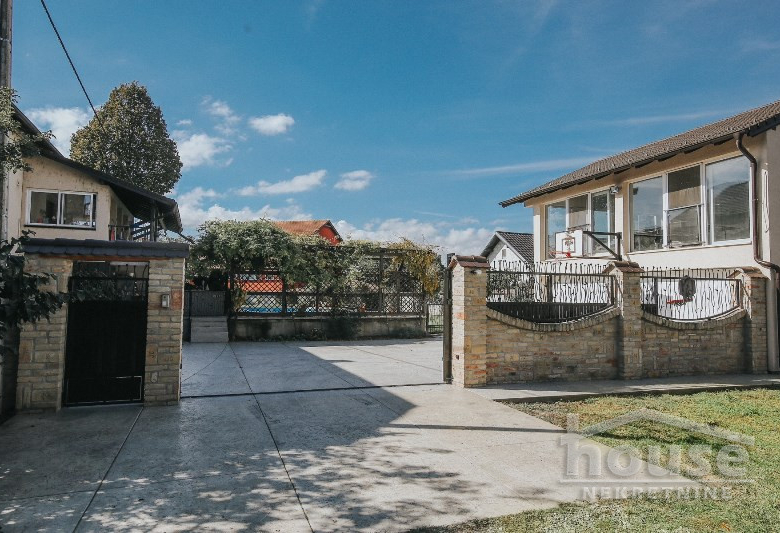 Kuća Prodaja Novi Sad  370 m2