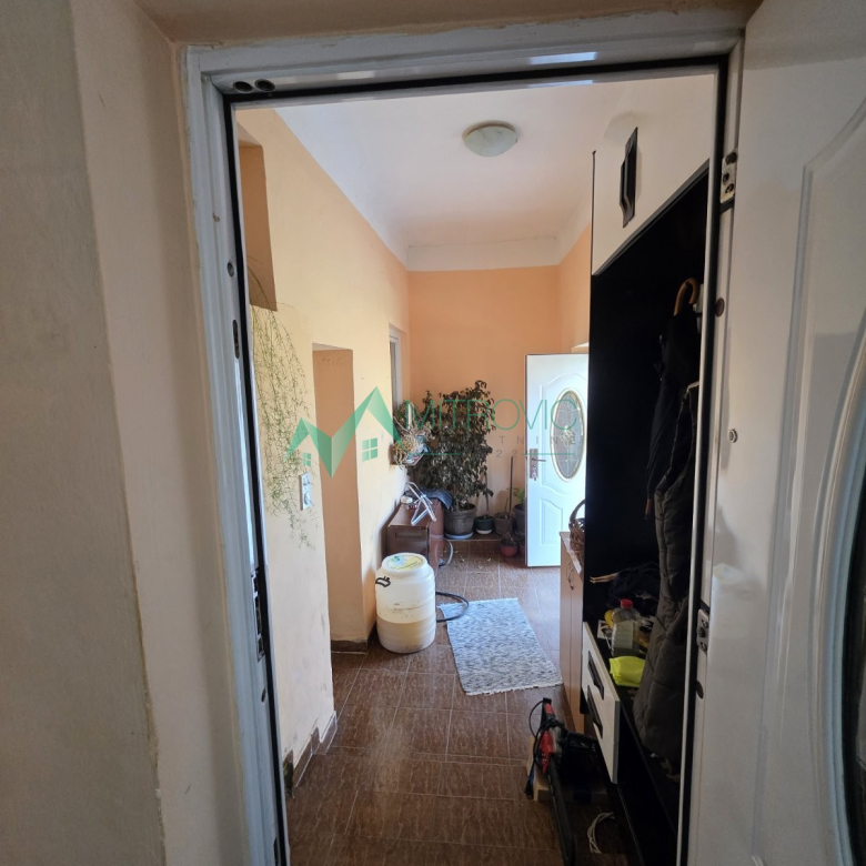 Kuća Prodaja Bačka Palanka  239 m2
