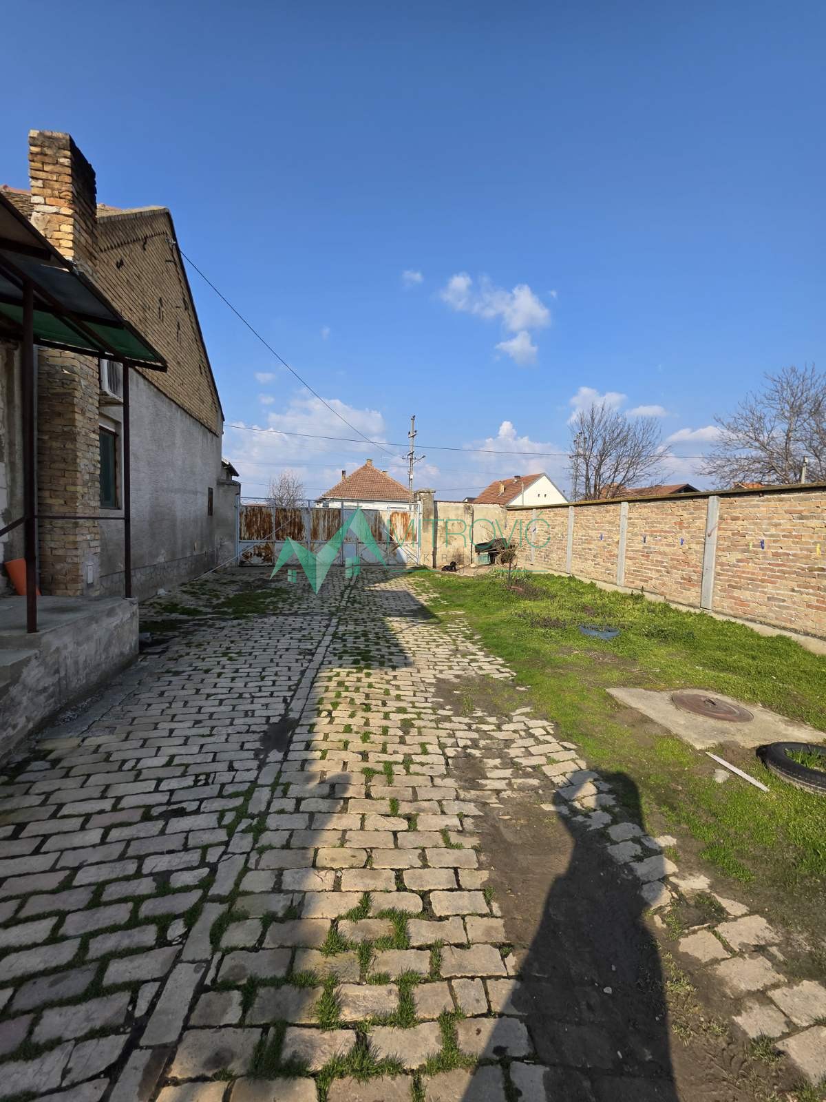 Kuća Prodaja Bačka Palanka Kuća Prodaja Bačka Palanka 239 m2