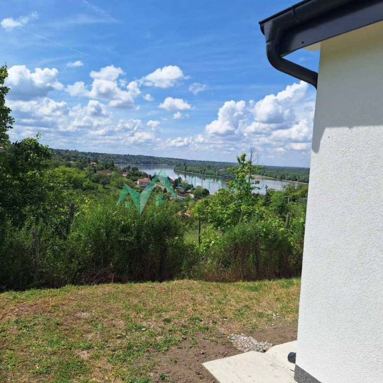Kuća Prodaja Banoštor  68 m2