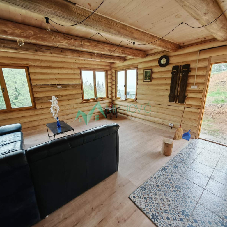 Kuća Prodaja Sremski Karlovci  77 m2