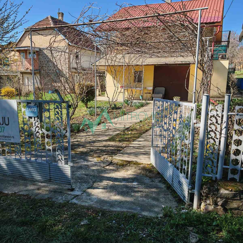 Kuća Prodaja Čortanovci  64 m2