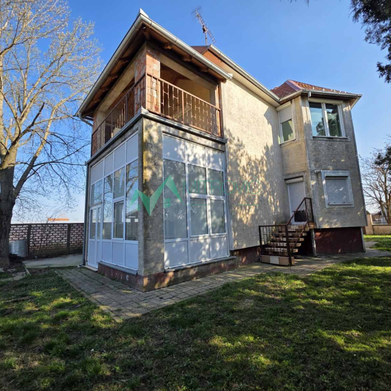Kuća Prodaja Vrbas  156 m2