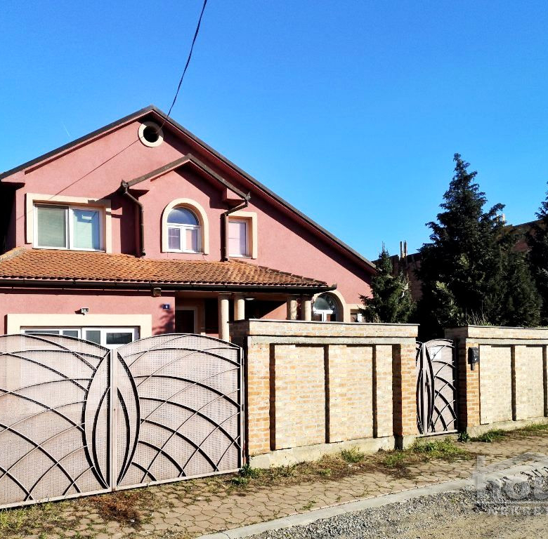 Kuća Prodaja Novi Sad  449 m2