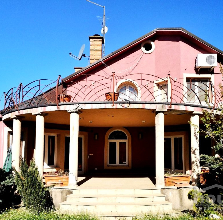 Kuća Prodaja Novi Sad  449 m2