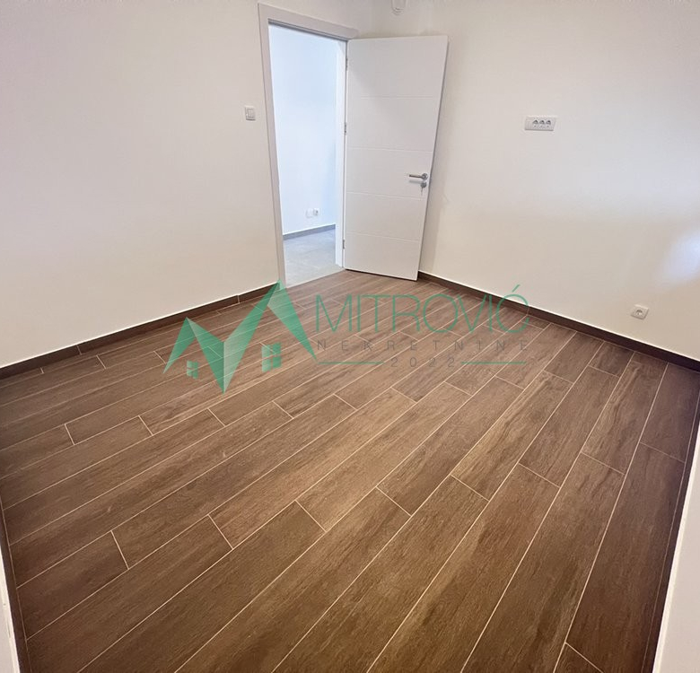 Kuća Prodaja Novi Sad  172 m2