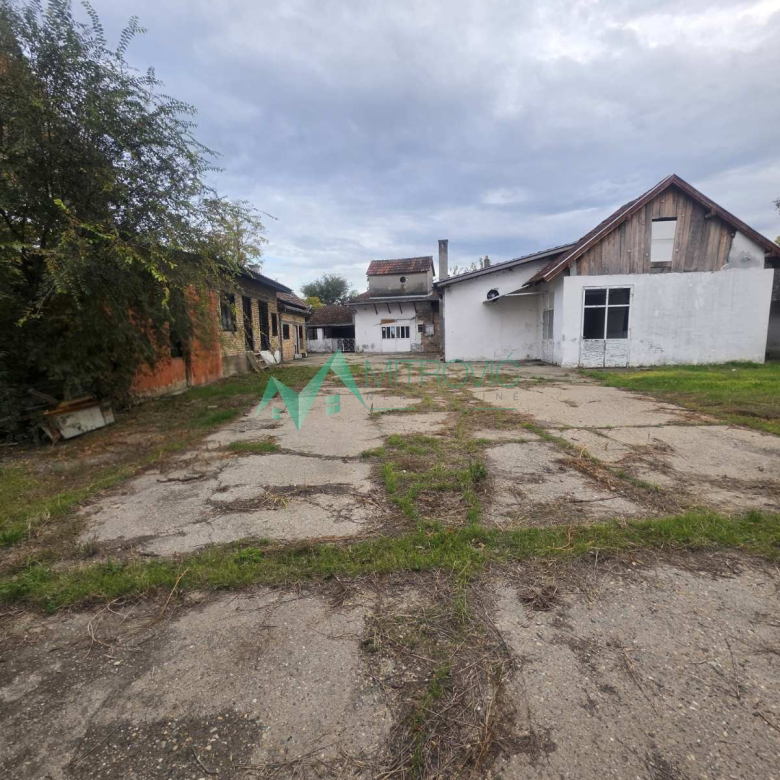 Kuća Prodaja Kovilj  319 m2