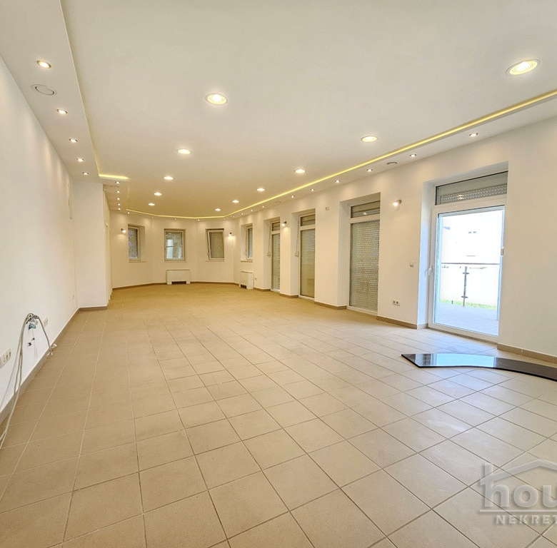 Kuća Prodaja Novi Sad  970 m2