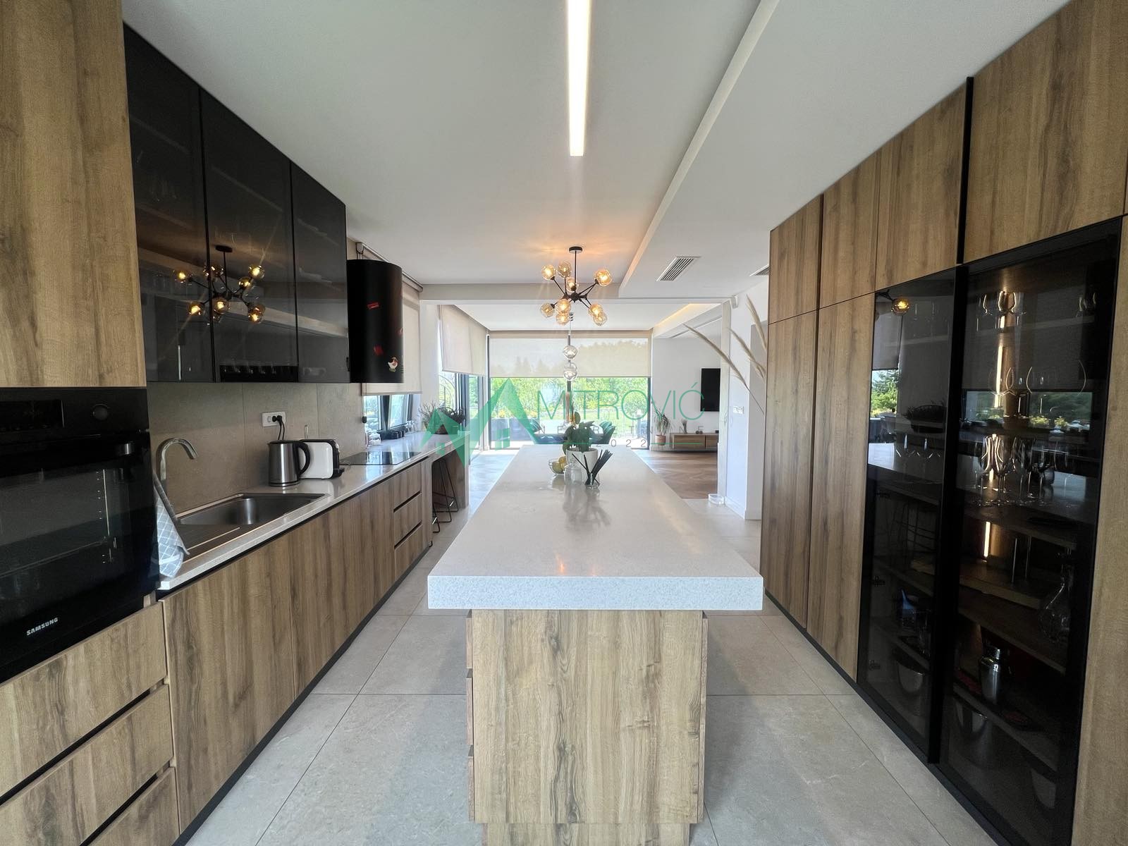 Kuća Prodaja Petrovaradin Kuća Prodaja Petrovaradin 360 m2