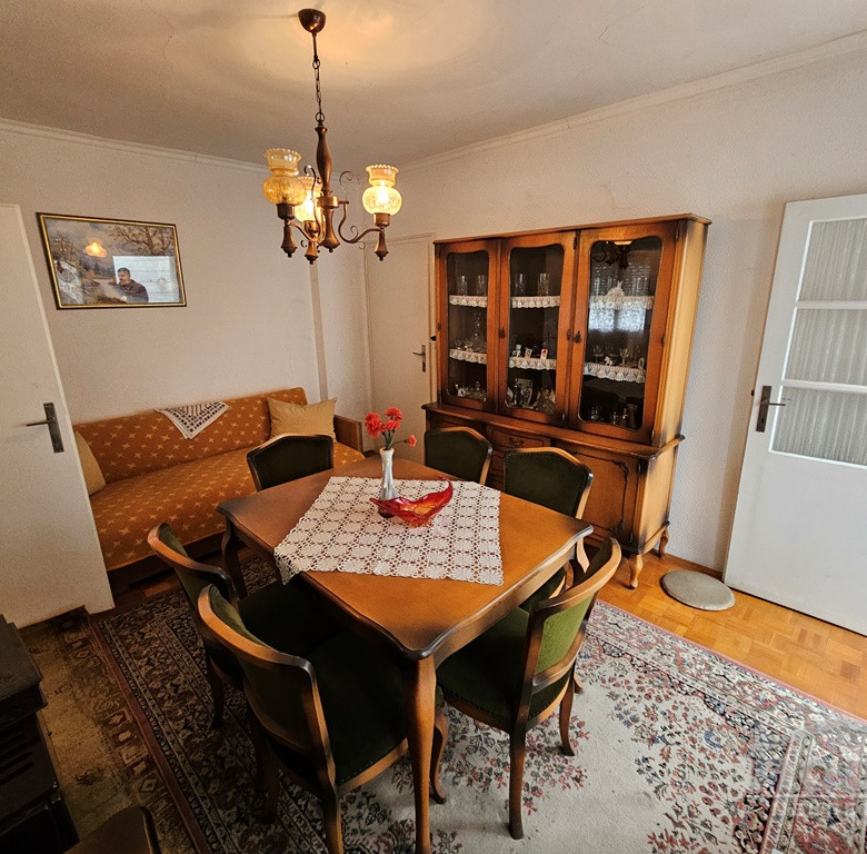 Kuća Prodaja Novi Sad  172 m2