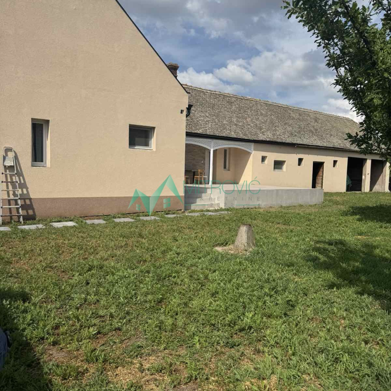 Kuća Prodaja Srbobran  91 m2
