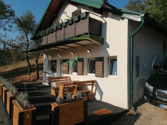 Kuća Prodaja Sremska Kamenica  92 m2