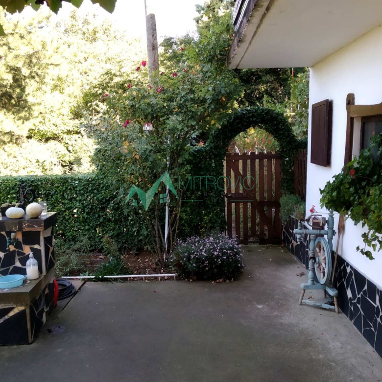 Kuća Prodaja Sremska Kamenica  64 m2