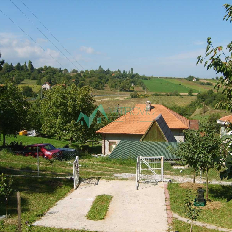 Kuća Prodaja Sremska Kamenica  64 m2