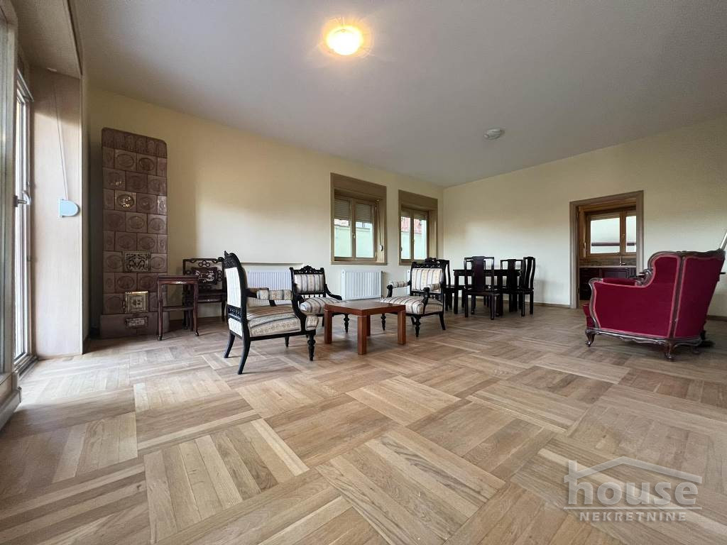 Kuća Prodaja Novi Sad  305 m2