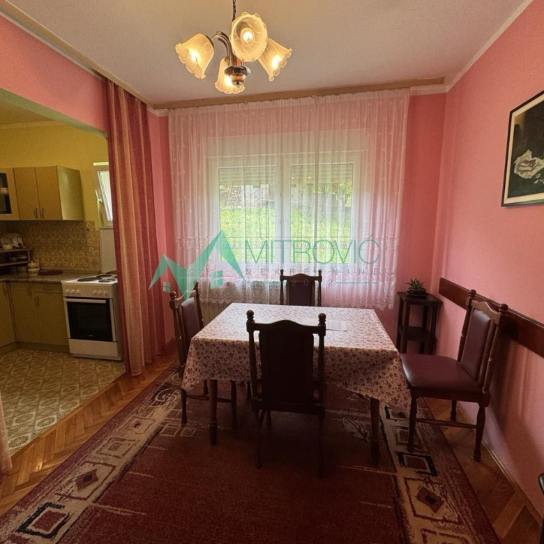 Kuća Prodaja Sremski Karlovci  114 m2
