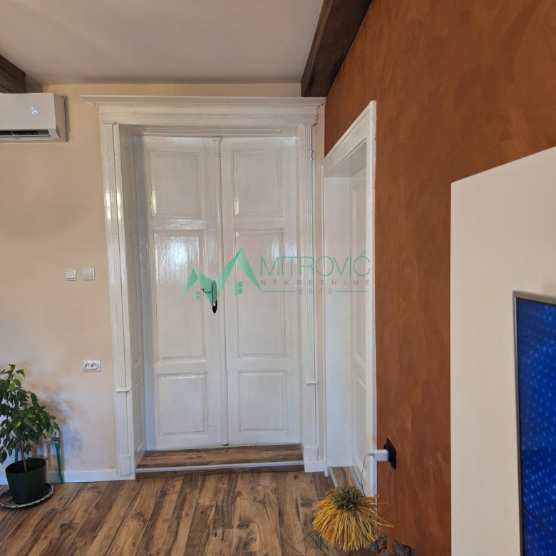 Kuća Prodaja Sremski Karlovci  224 m2