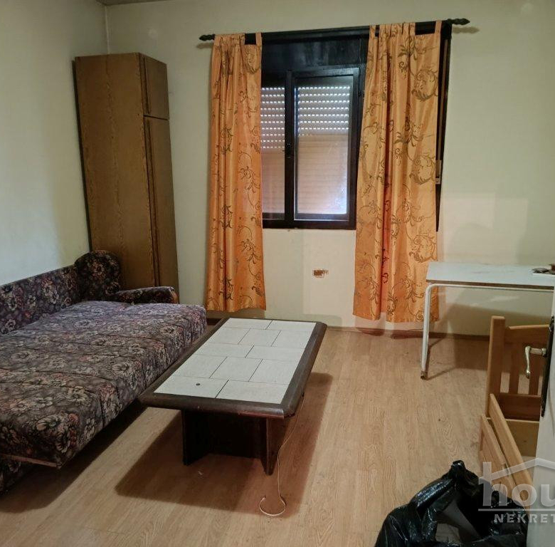 Kuća Prodaja Novi Sad  220 m2
