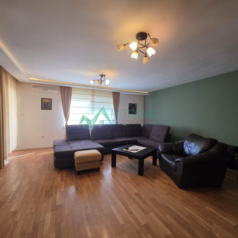Kuća Prodaja Novi Sad  93 m2