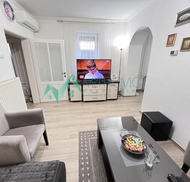Kuća Prodaja Novi Sad  166 m2
