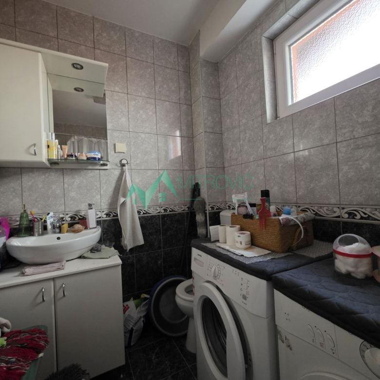 Kuća Prodaja Novi Sad  144 m2