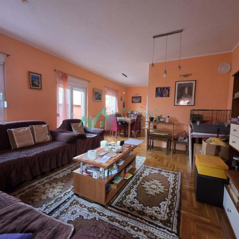 Kuća Prodaja Novi Sad  144 m2