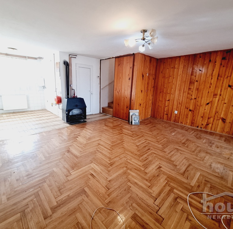 Kuća Prodaja Novi Sad  150 m2