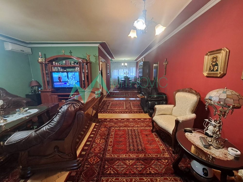 Kuća Prodaja Petrovaradin Kuća Prodaja Petrovaradin 250 m2