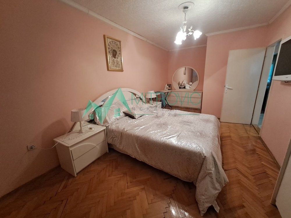 Kuća Prodaja Petrovaradin Kuća Prodaja Petrovaradin 250 m2