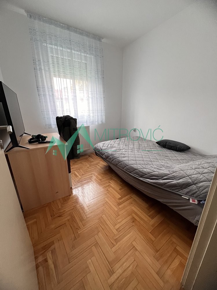 Kuća Prodaja Petrovaradin  95 m2