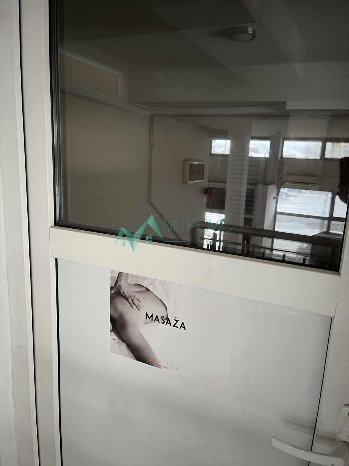 Lokal Prodaja Novi Sad  457 m2