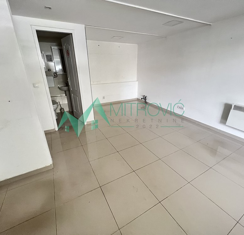 Lokal Prodaja Novi Sad  37 m2
