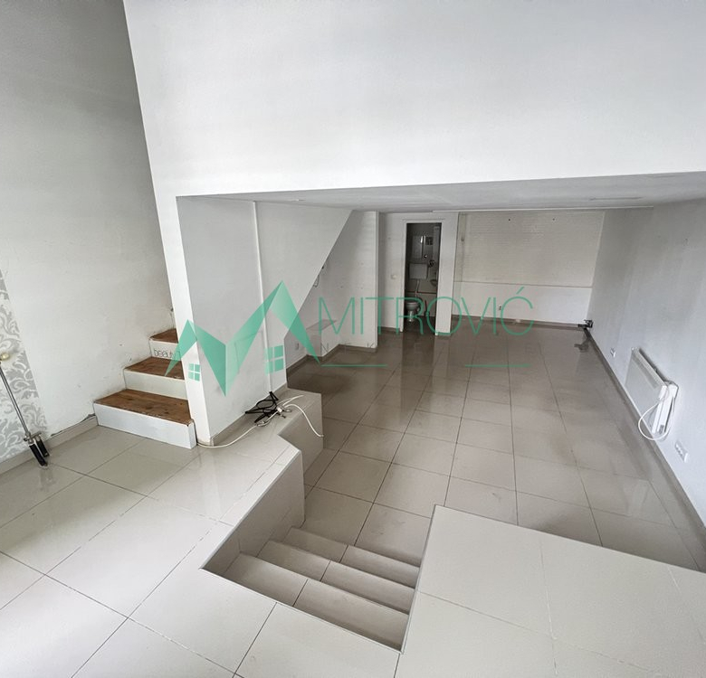 Lokal Prodaja Novi Sad  37 m2