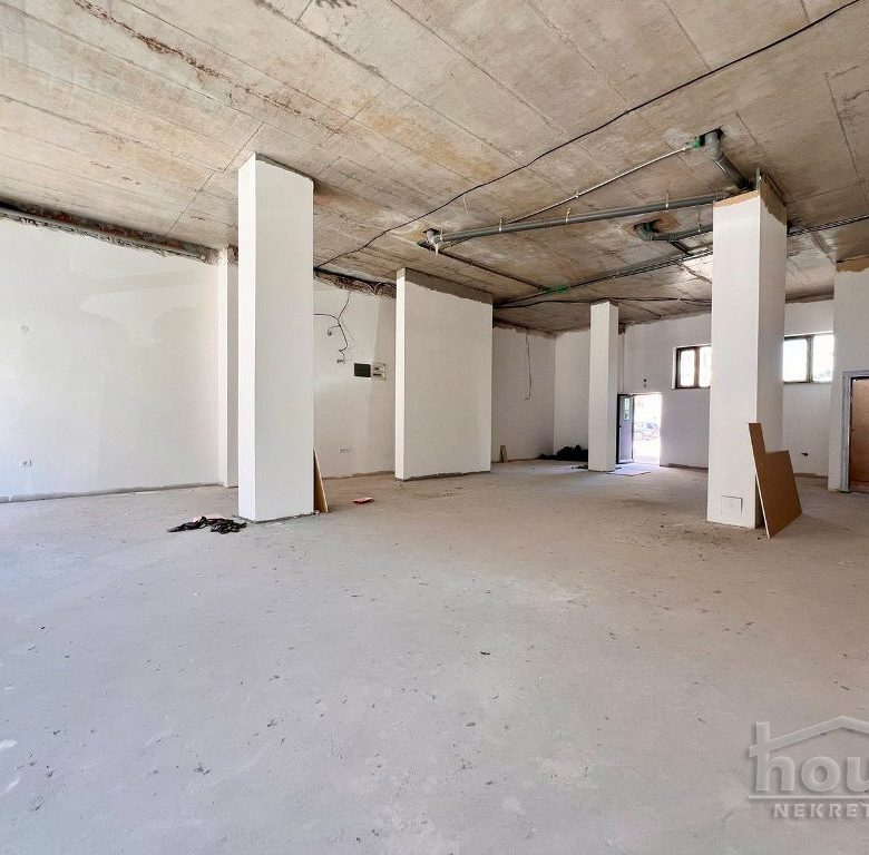 Lokal Prodaja Novi Sad  122 m2