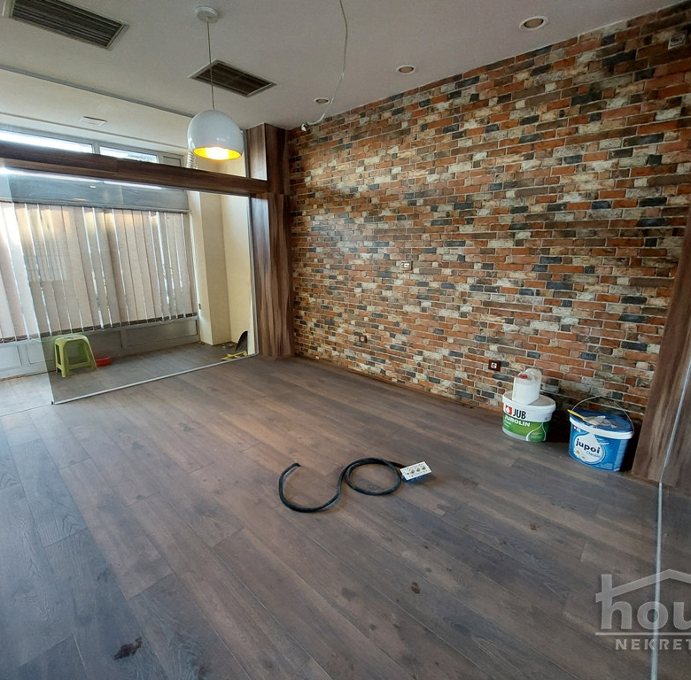 Lokal Prodaja Novi Sad  116 m2