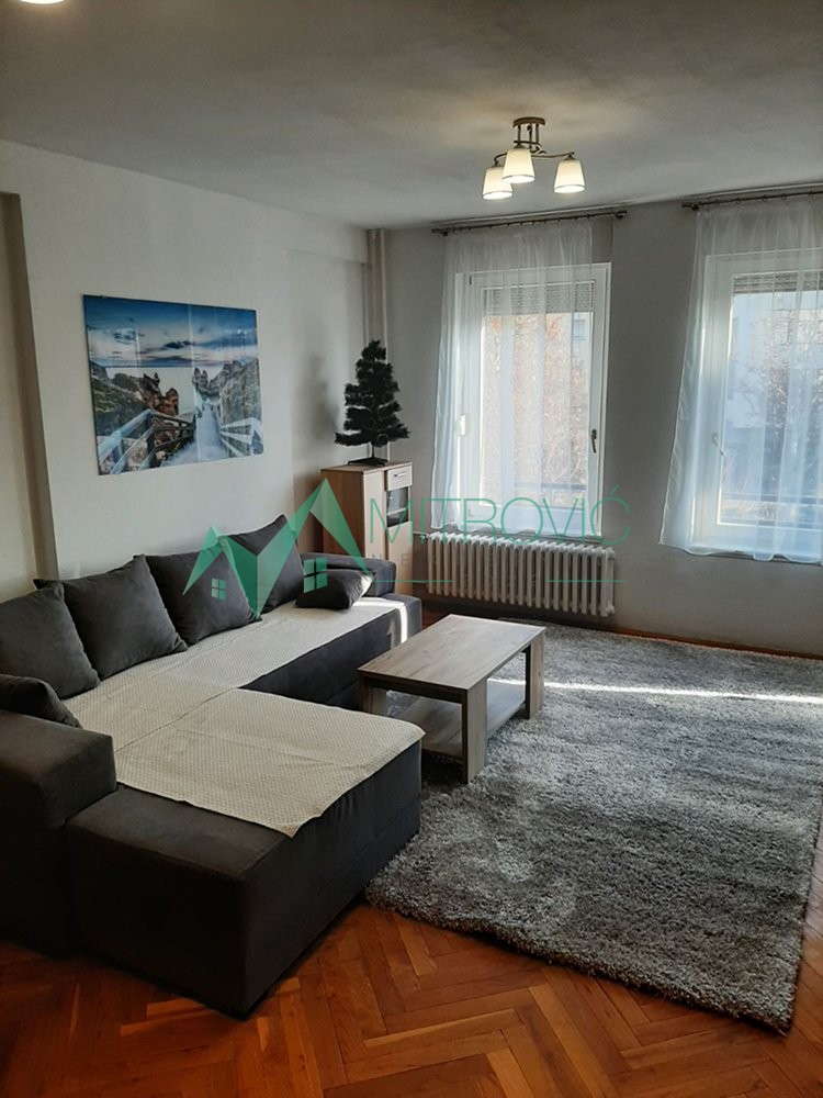 Stan Prodaja Novi Sad  57 m2