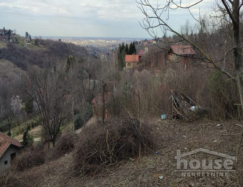 Plac – Novi Sad, Artiljevo – ID 7080992.