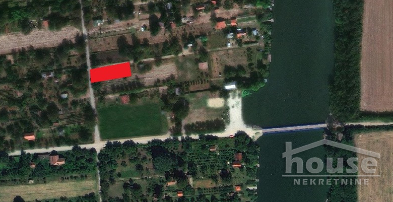 Plac – Novi Sad, Bačko Gradište – ID 7081004.